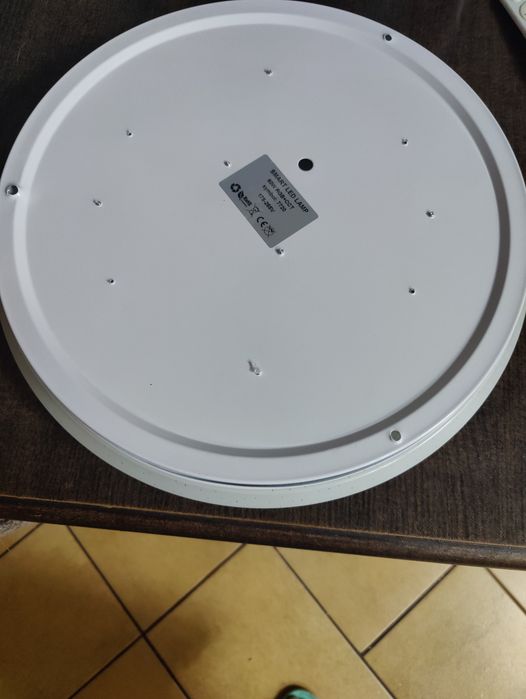 Lampa.    sufitowa
