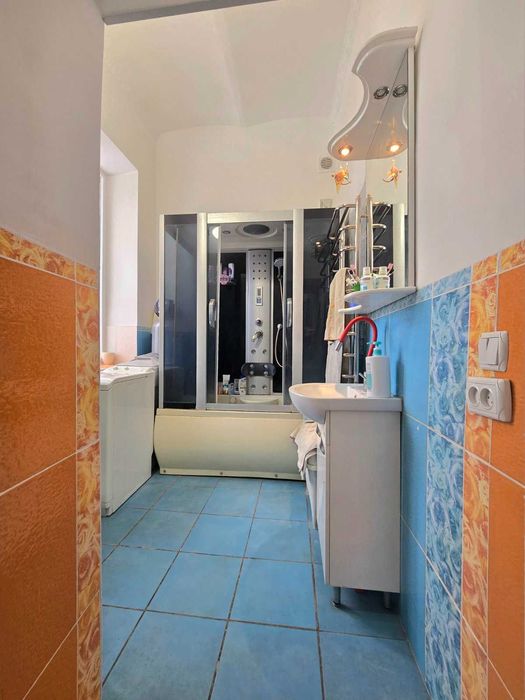 Продаж квартири у Львові ЦЕНТР біля Високого Замку з ремонтом 3 кім