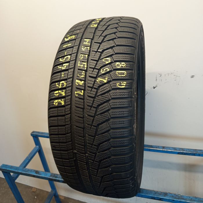 G08 1x225/45R18 Hankook Winter Icept Evo 2