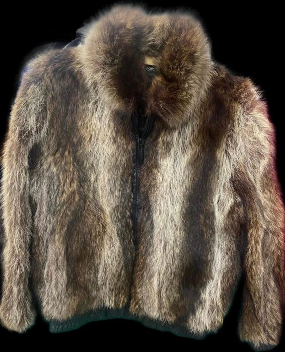 Kurtka futerko z szopa