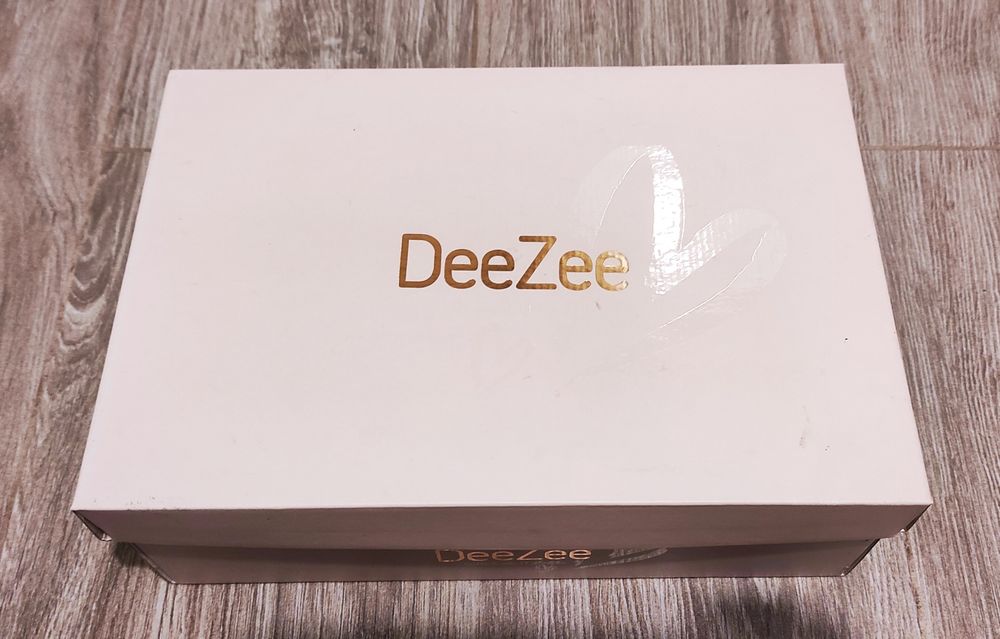 Szpilki zamszowe DeeZee 37