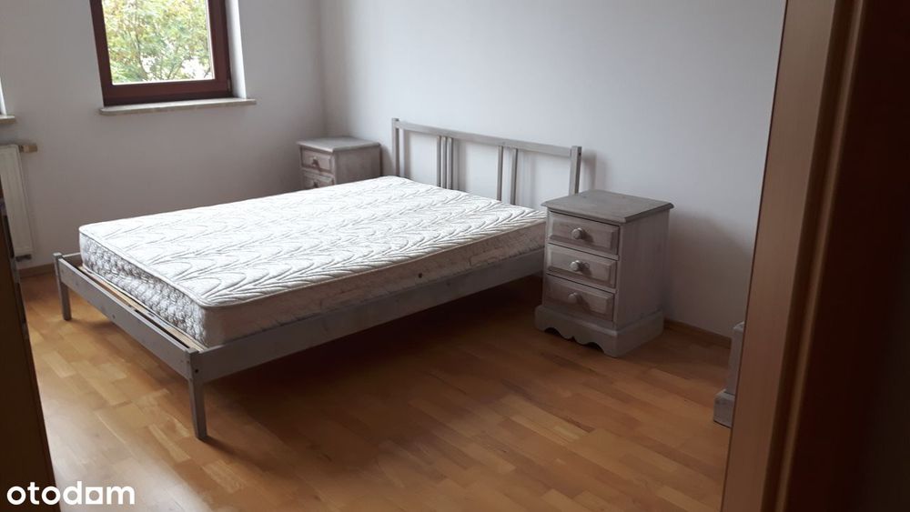 BEZPOŚREDNIO Solec Powiśle 2pok z garażem (opc)