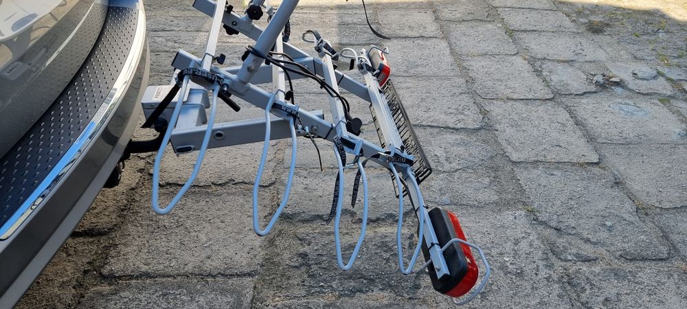 Bagażnik na 3 i 4 rowery