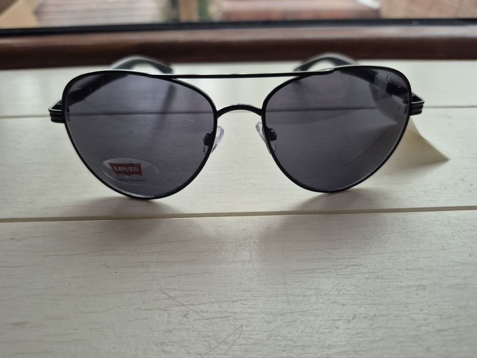 Okulary przeciwsłoneczne Levi's LEV325M