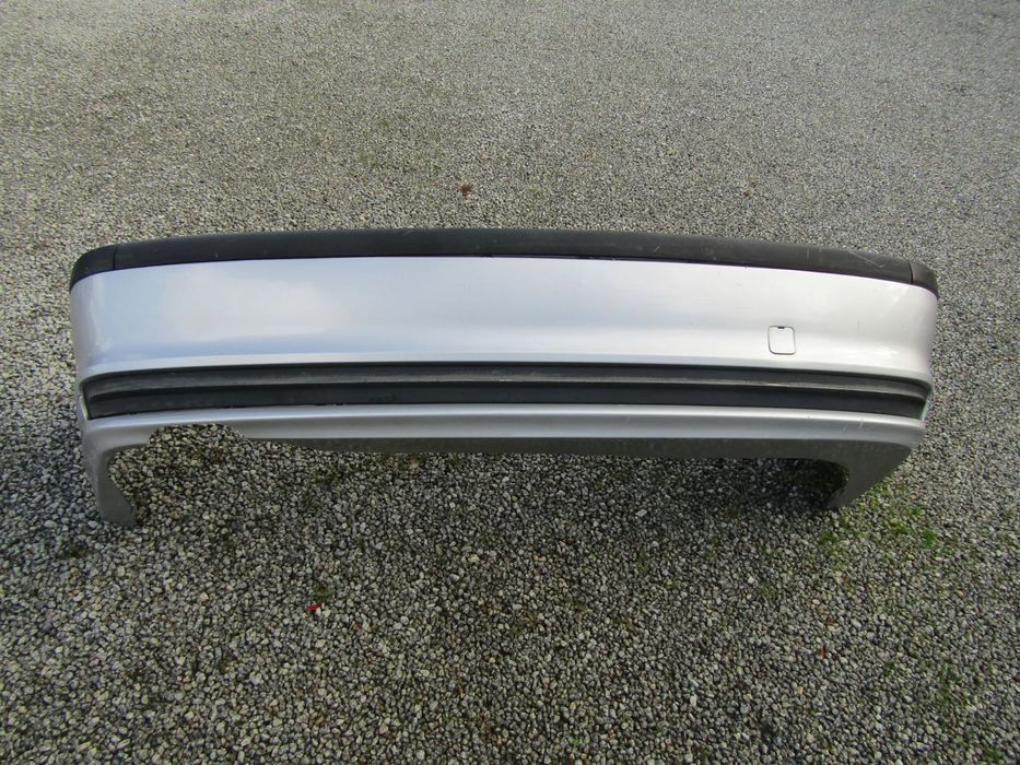 Para-choques traseiro BMW E46/4 ano 1999, CARRO (ver detalhes)