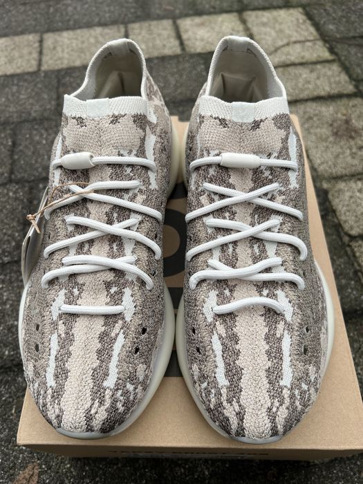 Adidas Yeezy Boost 380 Pyrite buty sneakersy 44