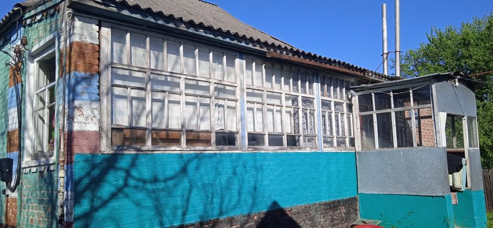 Будинок в селі з документами