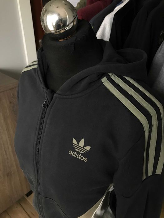 Bluza Adidas na zamek rozm. M ( nowa kolekcja)