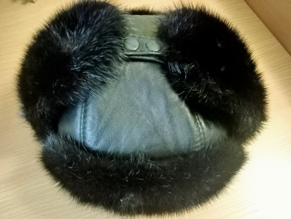 Норкова чоловіча шапка