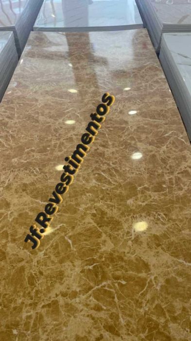 Painéis revestimento em PVC