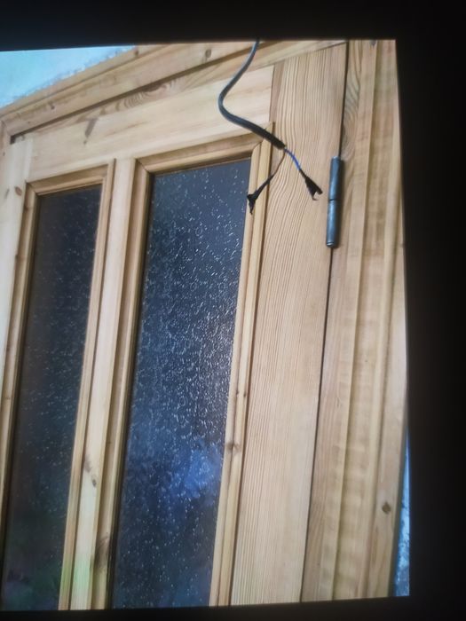 Двері міжкімнатні дерев'яні з коробками та лиштвою