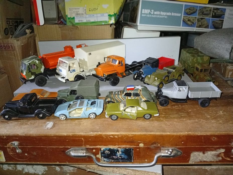 Моделі в масштабі 1:43