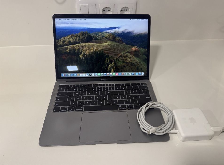 MacBook Air (retina, 13-inch,2019)