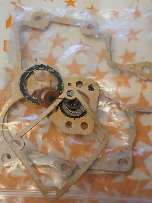 Рекомплект карбюратора к- 135.к -126б газ производства ссср