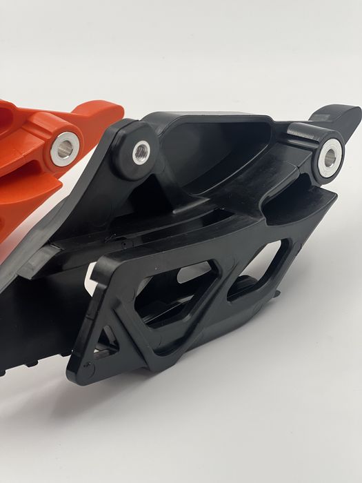 Вловлювач ланцюга на мотоцикл