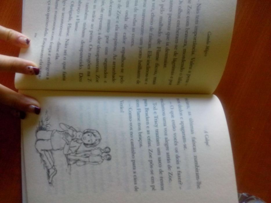 Livro infantil "Gatinho Mágico- A Galope"