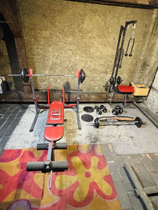 Sprzęt siłowy- Siłownia