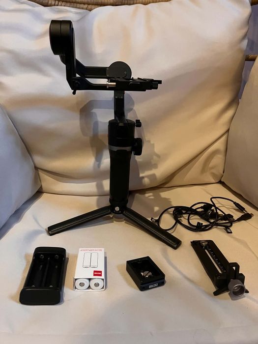 Gimbal Zhiyun Weebill S, Super Zestaw: 4x Aku, Twardy Etui