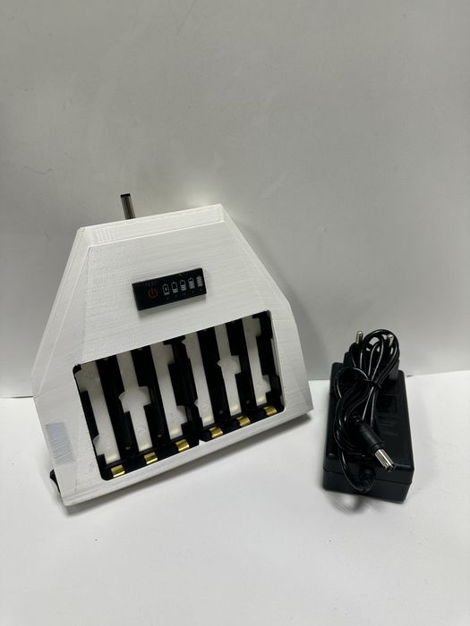 Вбудований Power Bank для Starlink MINI