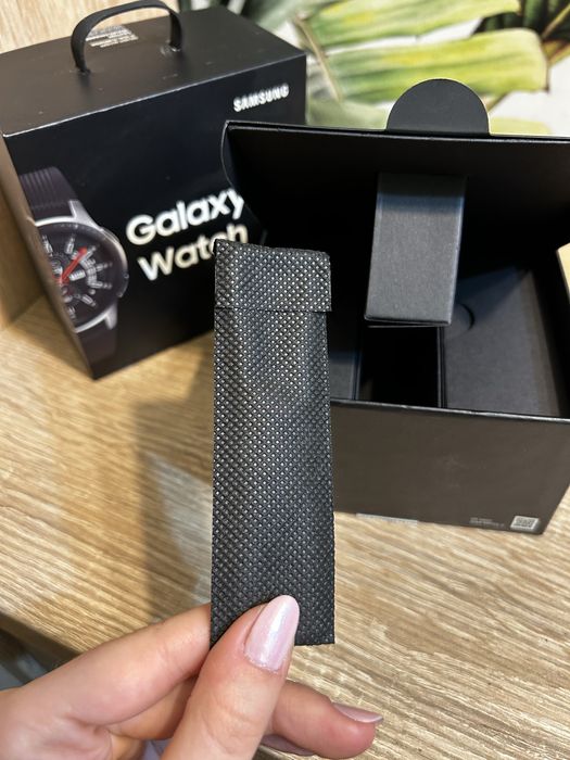 Samsung Galaxy Watch SM-R800