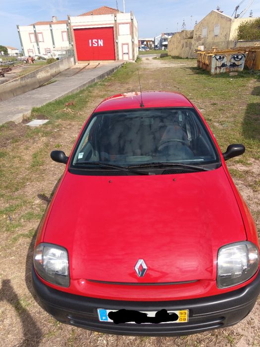 Clio 1.2 ,19000km "novo"