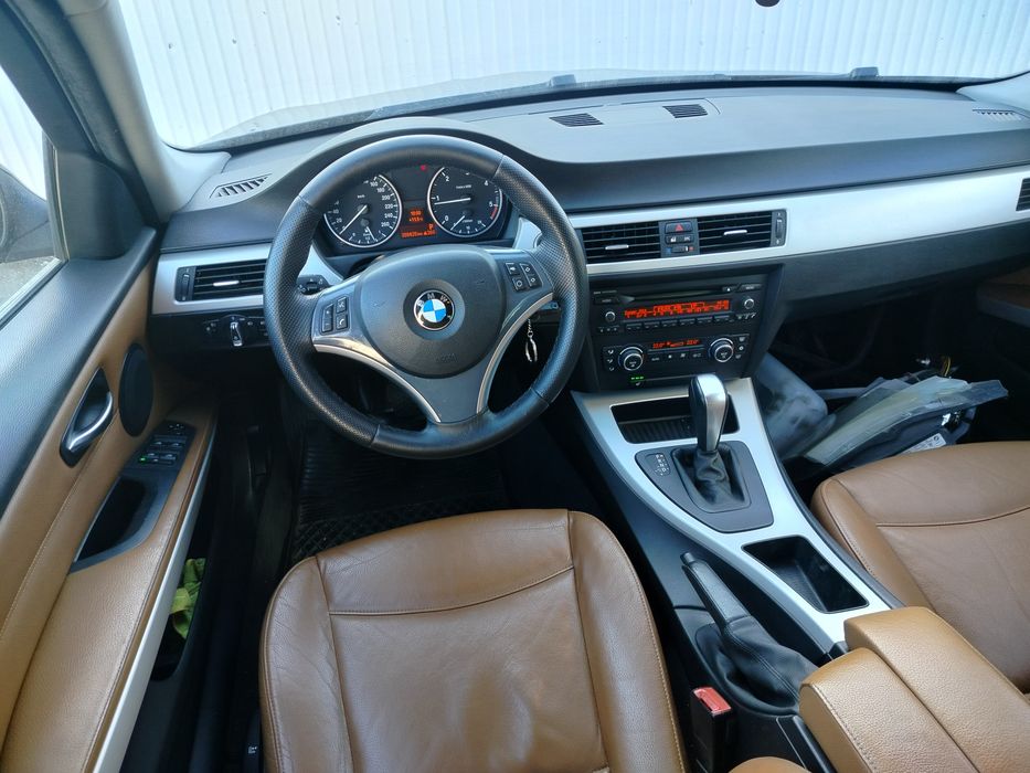 BMW e91 320d automat skory lift