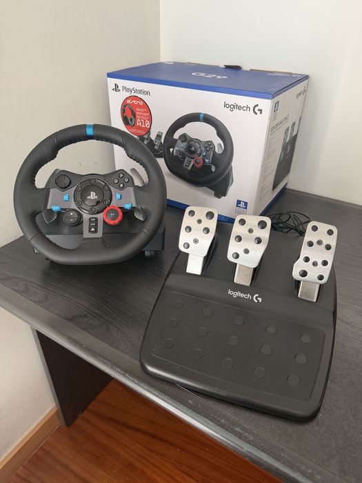 Logitech G29   Volante + Pedais  PS5 PS4 PC (Como Novo) com Caixa