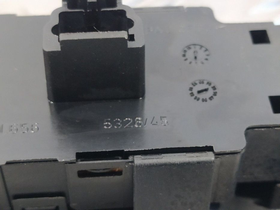 COMANDO ELEVADOR DE VIDRO FRONTAL ESQUERDO PEUGEOT 407 2005 -96468704XT
