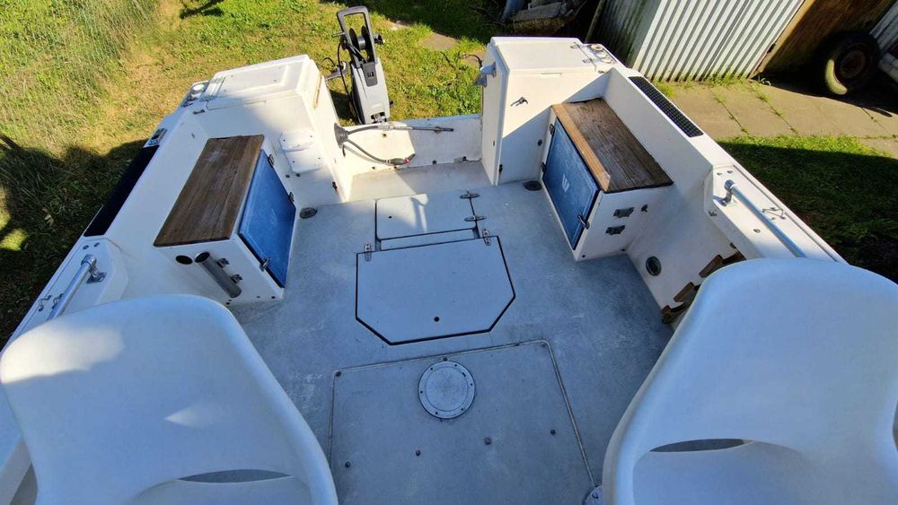 Łódź motorowa wellcraft 20 sport fish plus zarejestrowana przyczepa