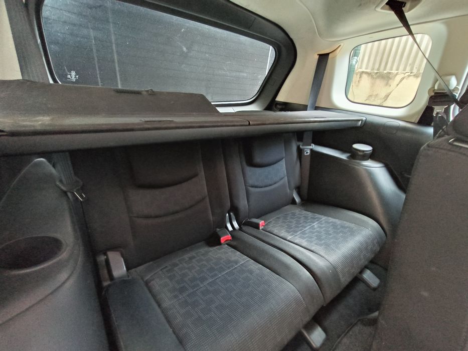 Reservado. Mazda 5 MZR CD 2.0 Sport 7 lugares
