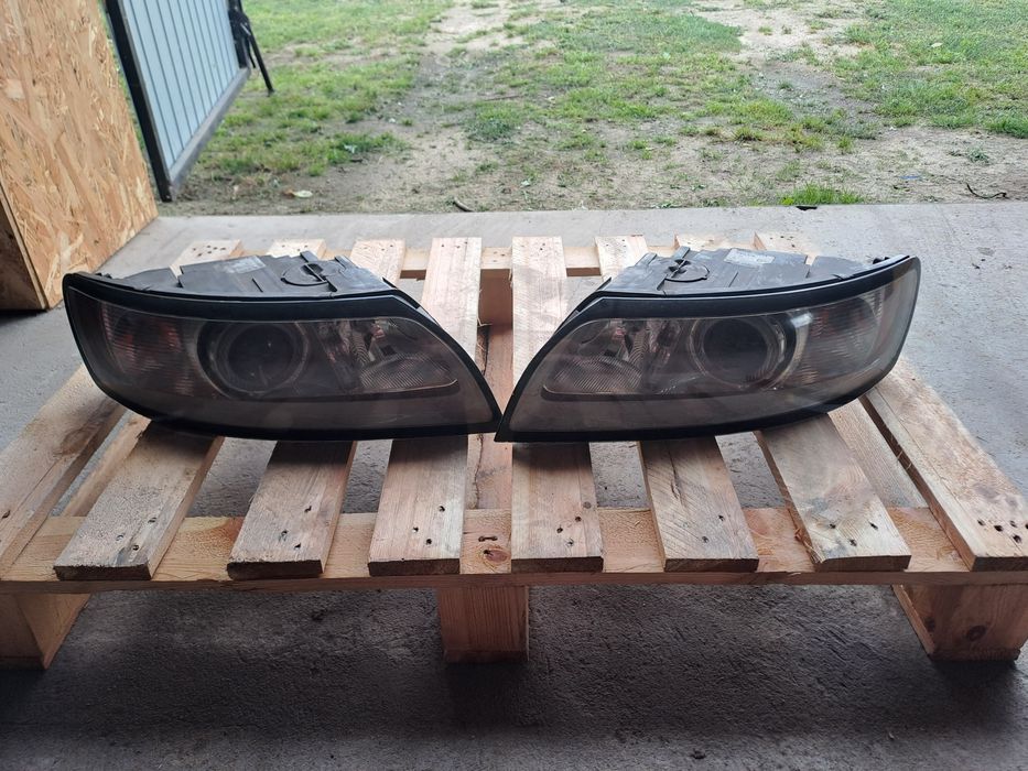 Lampy/Reflektory przód Volvo v50 lift