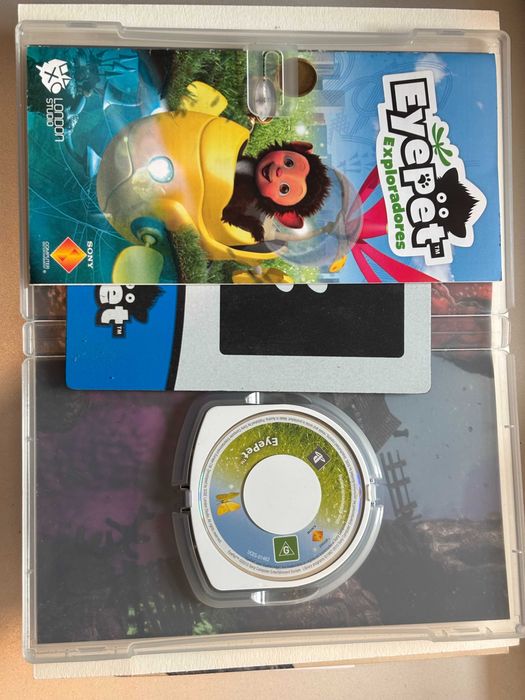 Câmara para PSP-E 1004 como nova + embalagem +jogo EyePet exploradores