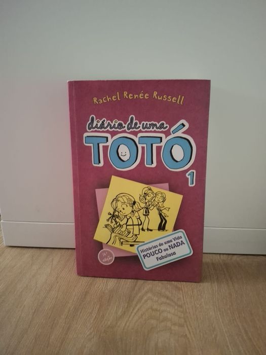 Livro "Diário de uma totó" 1