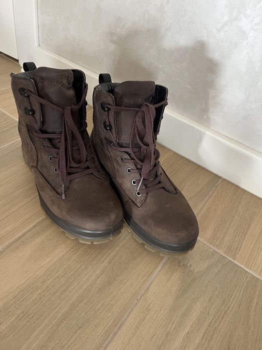 Продам черевики Ecco