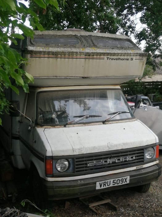 Bedford   CF 250-Kamper