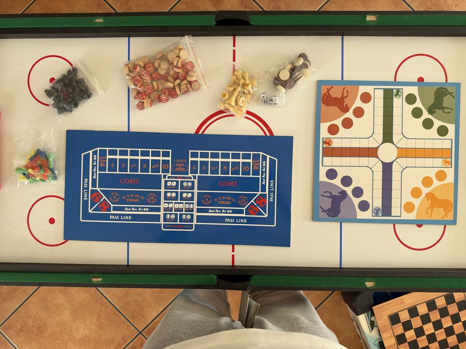 Mesa de Jogos Variado