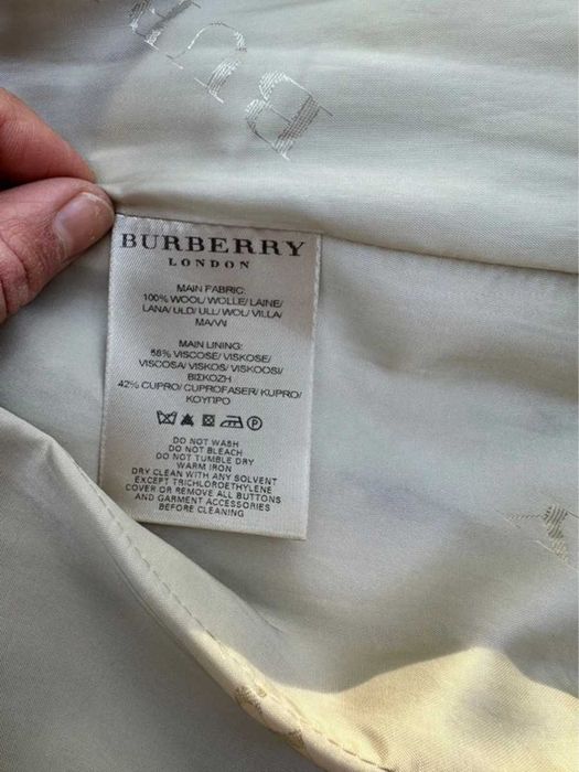 Burberry płaszcz beżowy 100% wełna