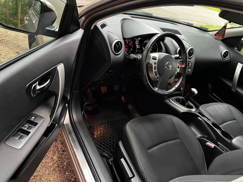 Nissan Qashqai 2012, 1.6, 117KM, polski salon