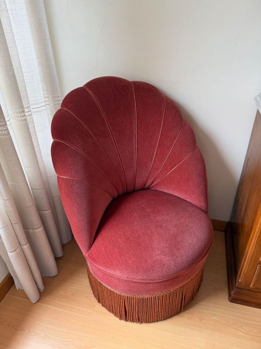 cadeirão vintage veludo estilo concha