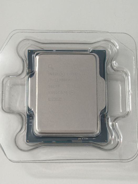 Intel Core i7-A1700I7 - 12700KFB - COMO NOVO