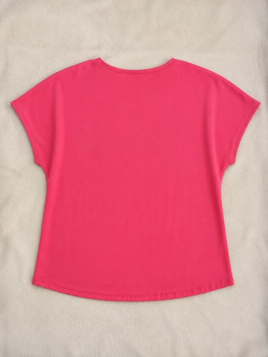 2 футболки — 500 грн