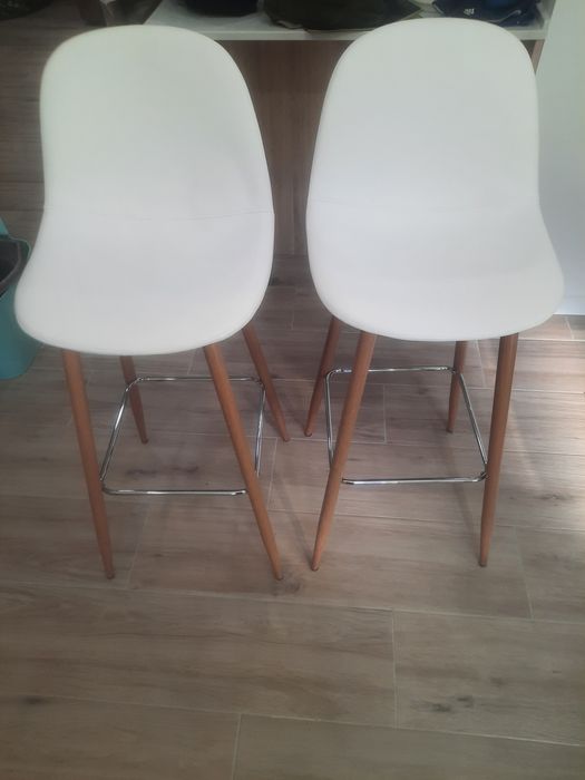 2 cadeiras balcão