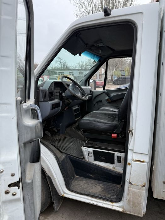 Мерседес Спрінтер меблева будка