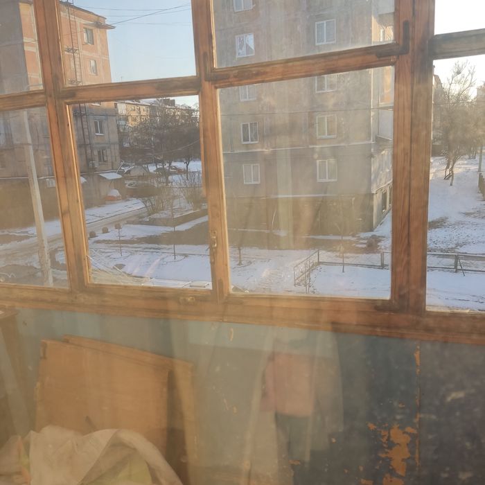 Однокімнатна, Богдана Хмельницького.