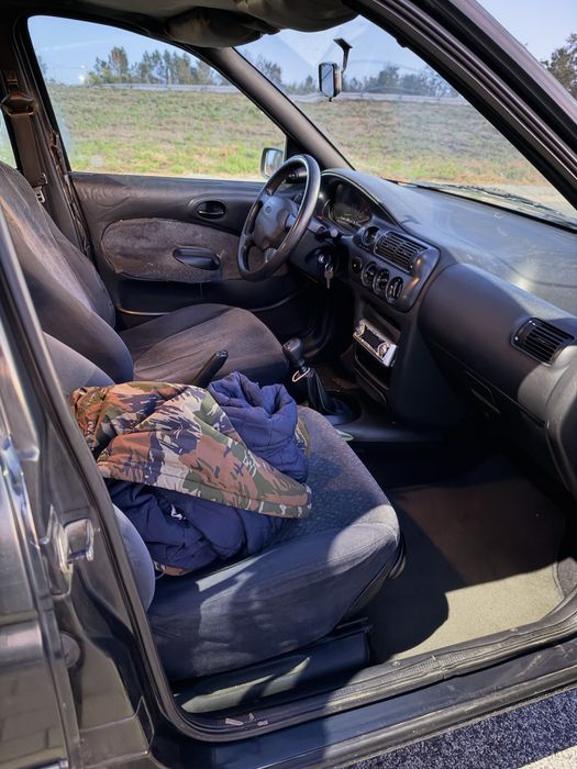 Ford a gasoleo 1800 — photo 3