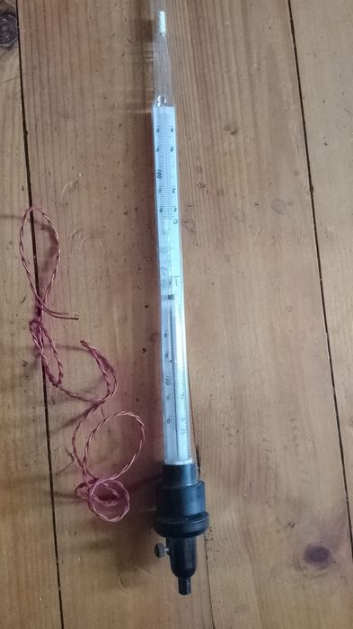 Термометр з електроконтактами