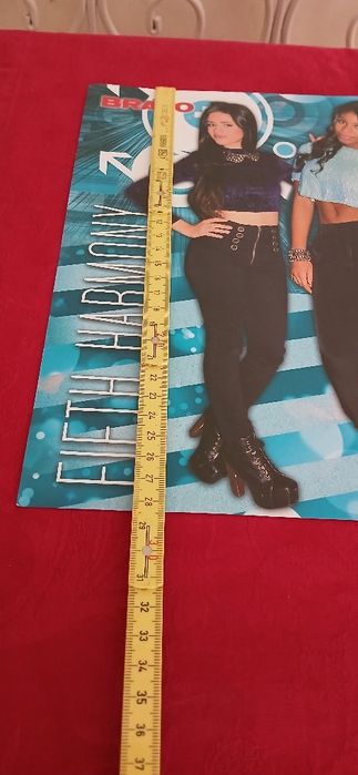 Poster Fifth Harmony, com defeito