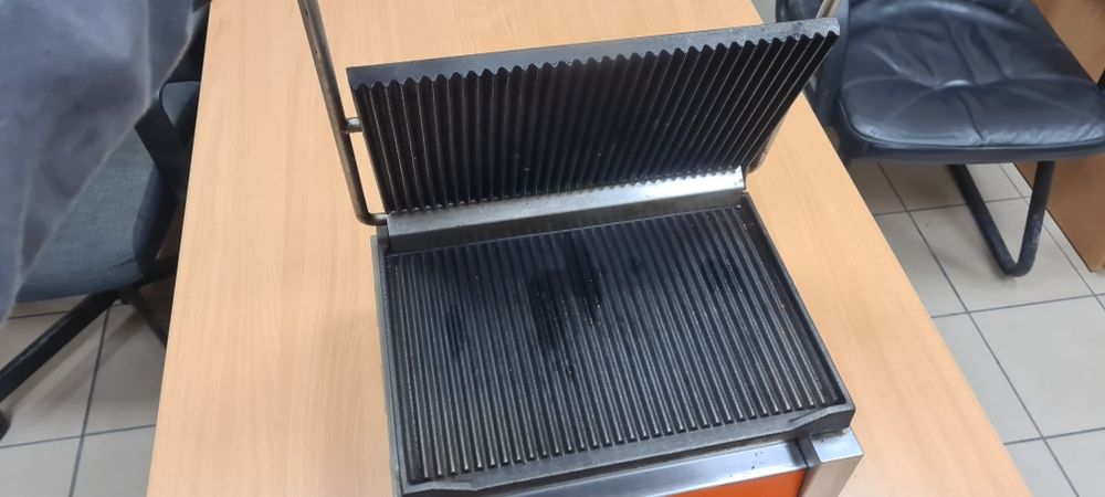 Opiekacz gastronomiczny panini kebab