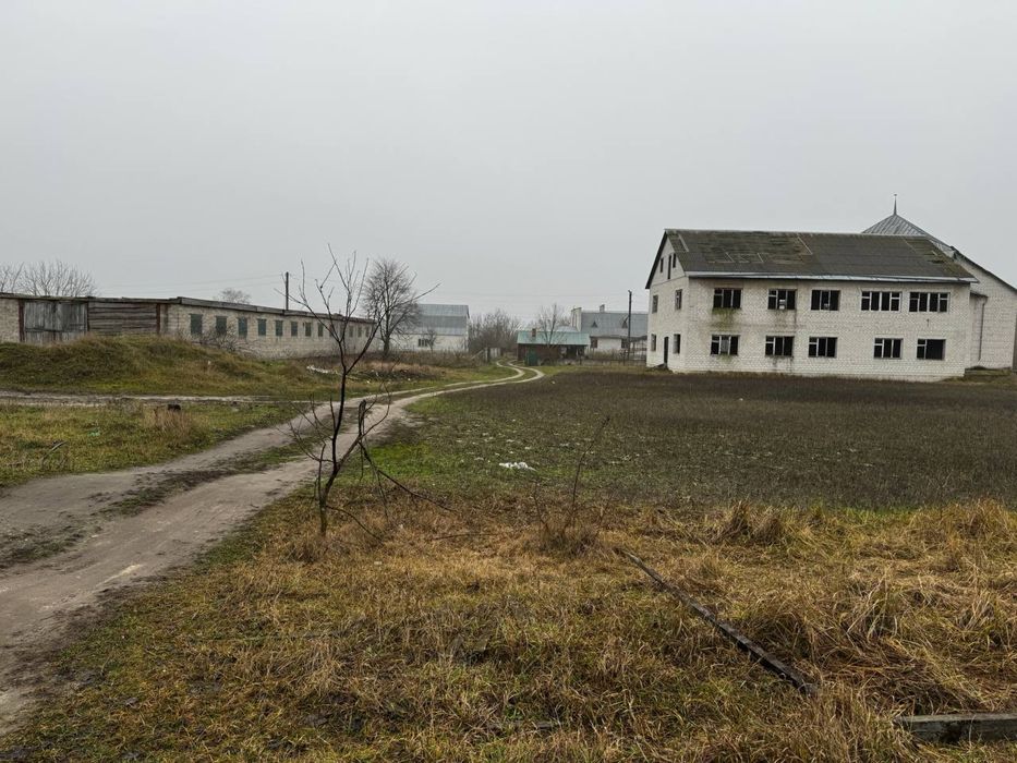 с.Заворичі. Житлово-комерційний комплекс!!! Без комісії!!!