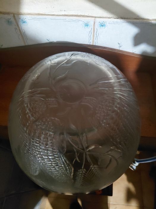 Terrina antiga de vidro em bom estado geral 5€